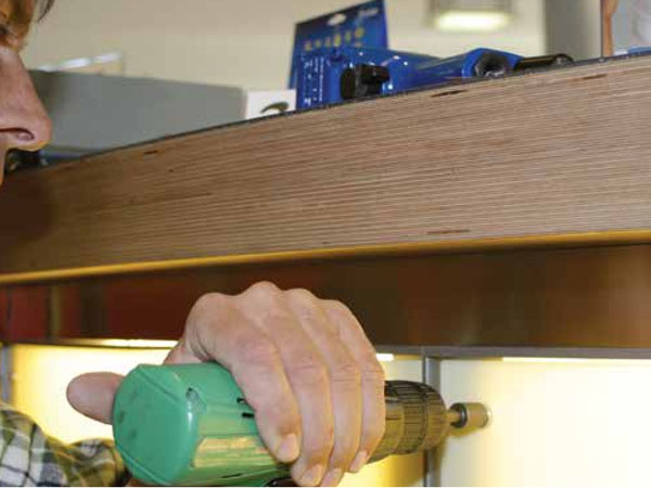 扳手套筒 - 驱动：E 6,3 - 14“外六角