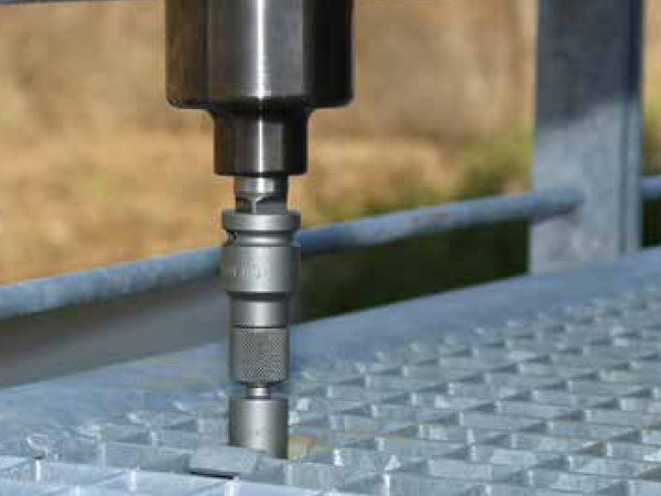 扳手套筒 - 驱动：G 7 - 7 mm