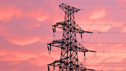 机械设备：“双控”下的能耗优势；综合电耗降低近70%